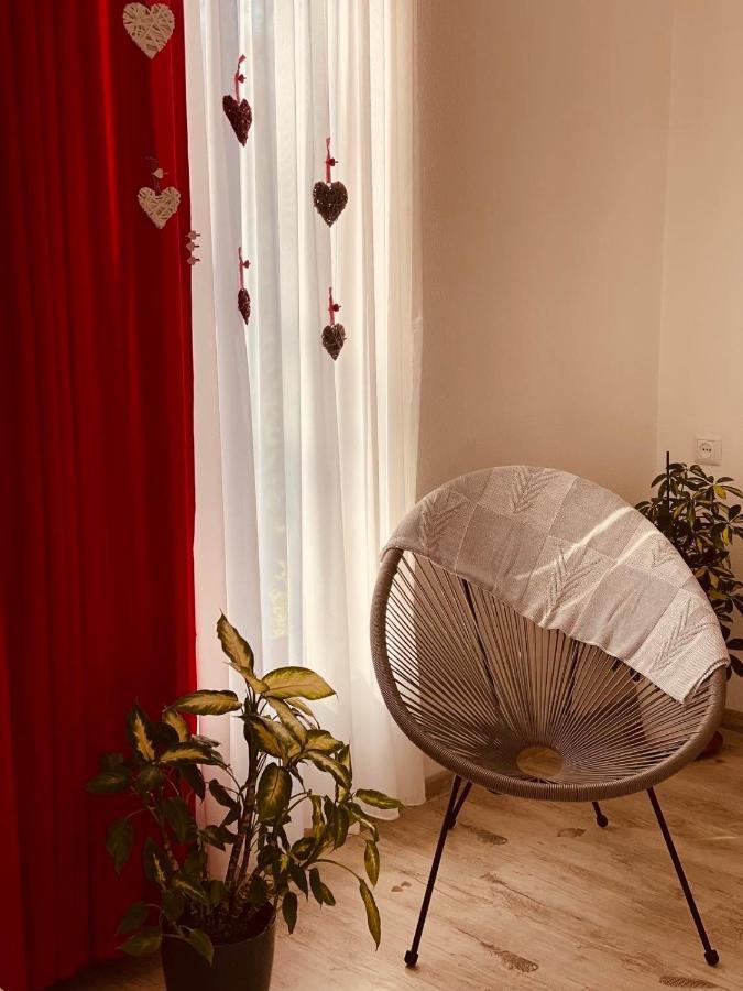 Sweet Apartment In Kutaiszi Kültér fotó