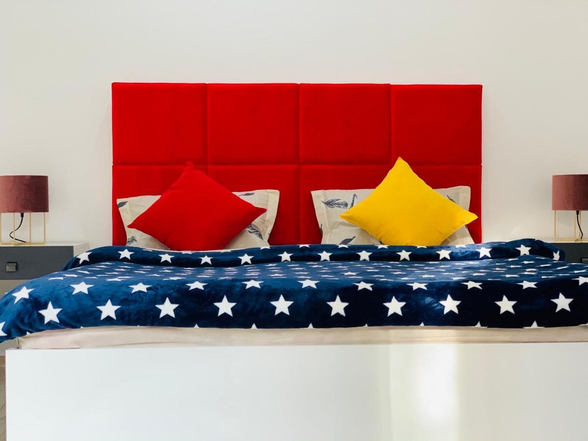 Sweet Apartment In Kutaiszi Kültér fotó